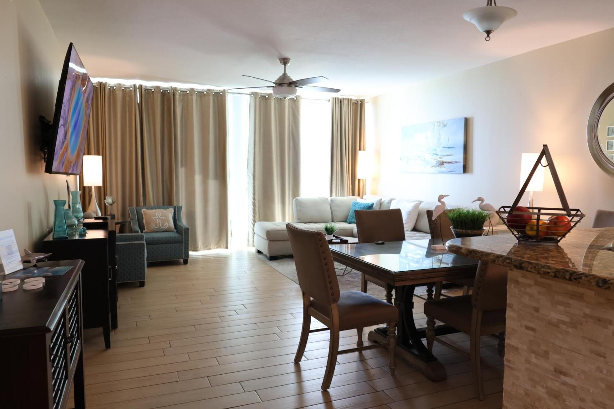 Aqua 1504 Beachfront Condo With Free Beach Chairs Panama City Beach Kültér fotó