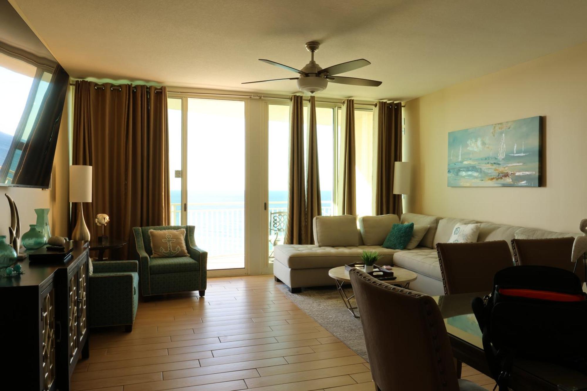 Aqua 1504 Beachfront Condo With Free Beach Chairs Panama City Beach Kültér fotó