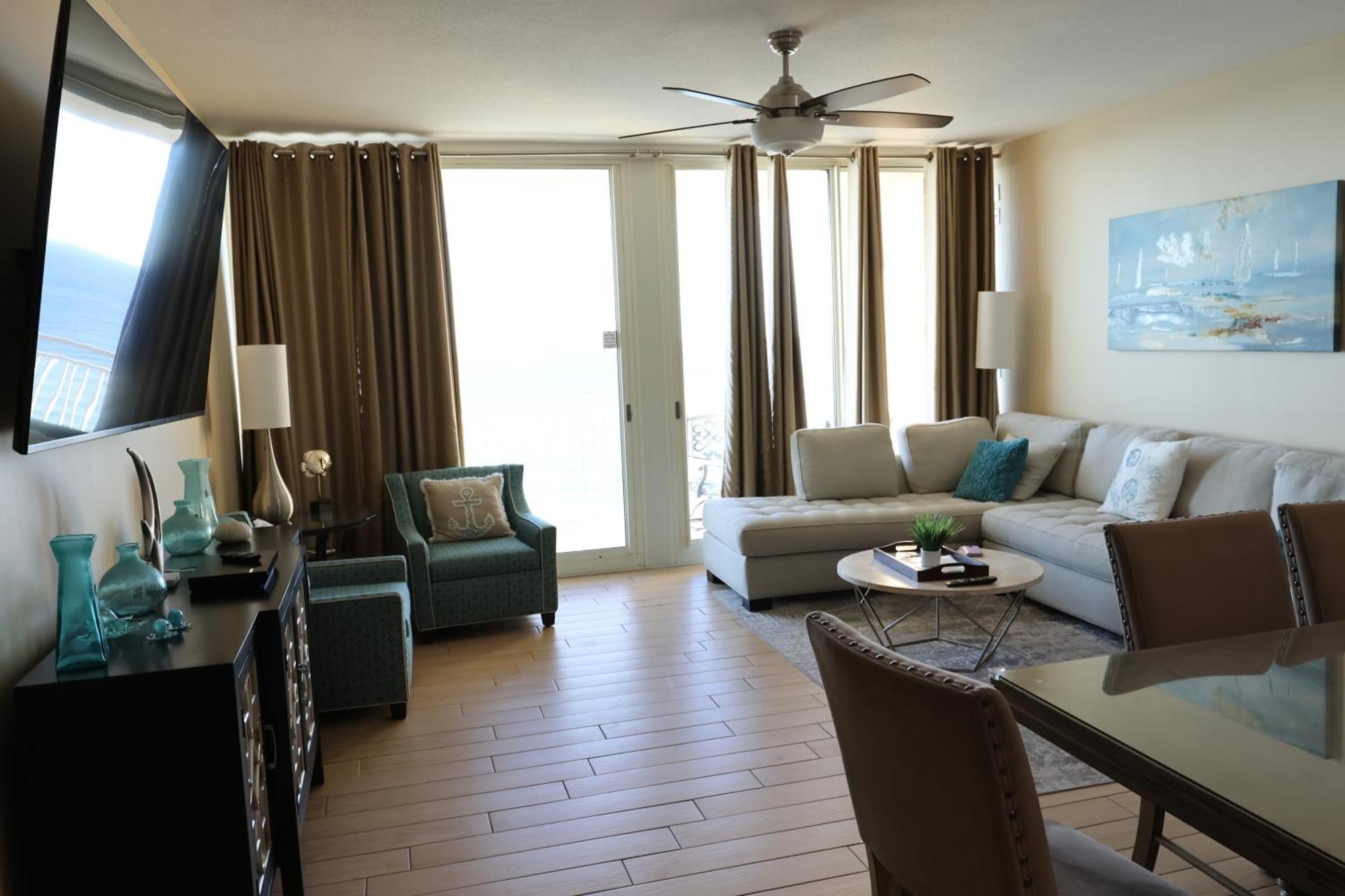 Aqua 1504 Beachfront Condo With Free Beach Chairs Panama City Beach Kültér fotó