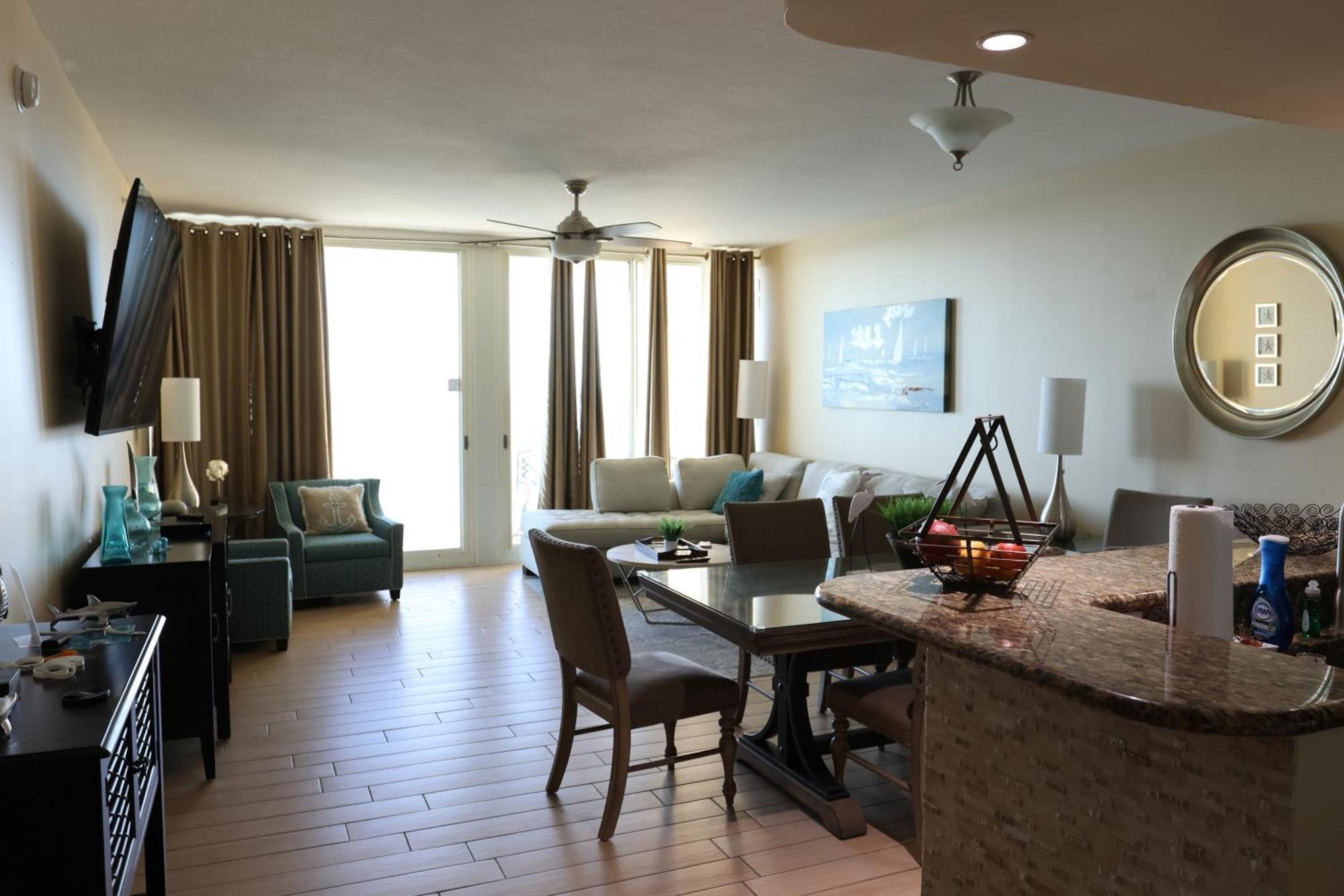 Aqua 1504 Beachfront Condo With Free Beach Chairs Panama City Beach Kültér fotó